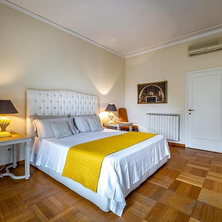 Yid D'Azeglio Luxury Apartment With Parking Флоренция Екстериор снимка