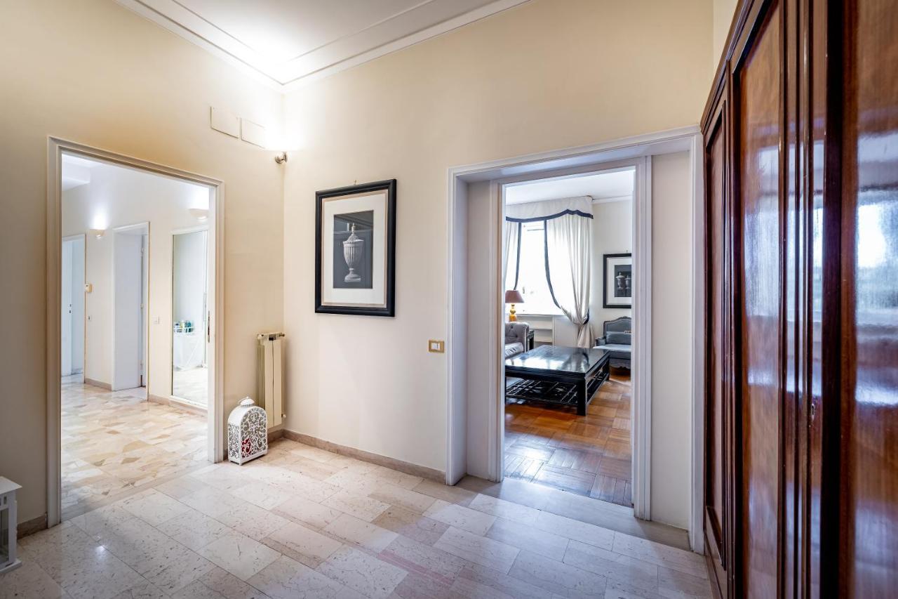 Yid D'Azeglio Luxury Apartment With Parking Флоренция Екстериор снимка