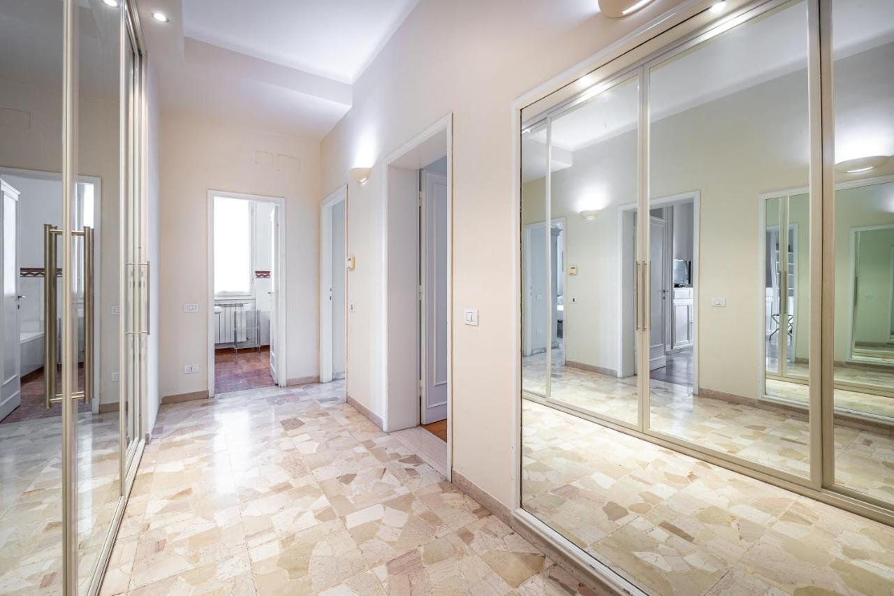 Yid D'Azeglio Luxury Apartment With Parking Флоренция Екстериор снимка
